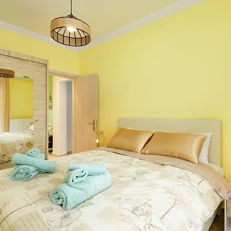 Rainbow, Nilie Hospitality Mgmt Apartament *